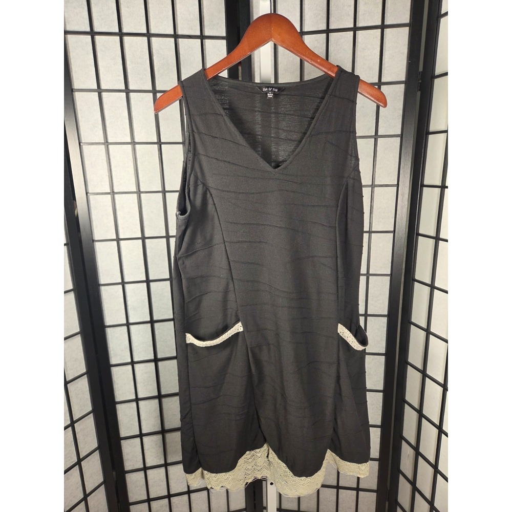 Yak & Yeti Black V-Neck Knit Dress Crochet Lace Trim Pockets Boho Festival L
